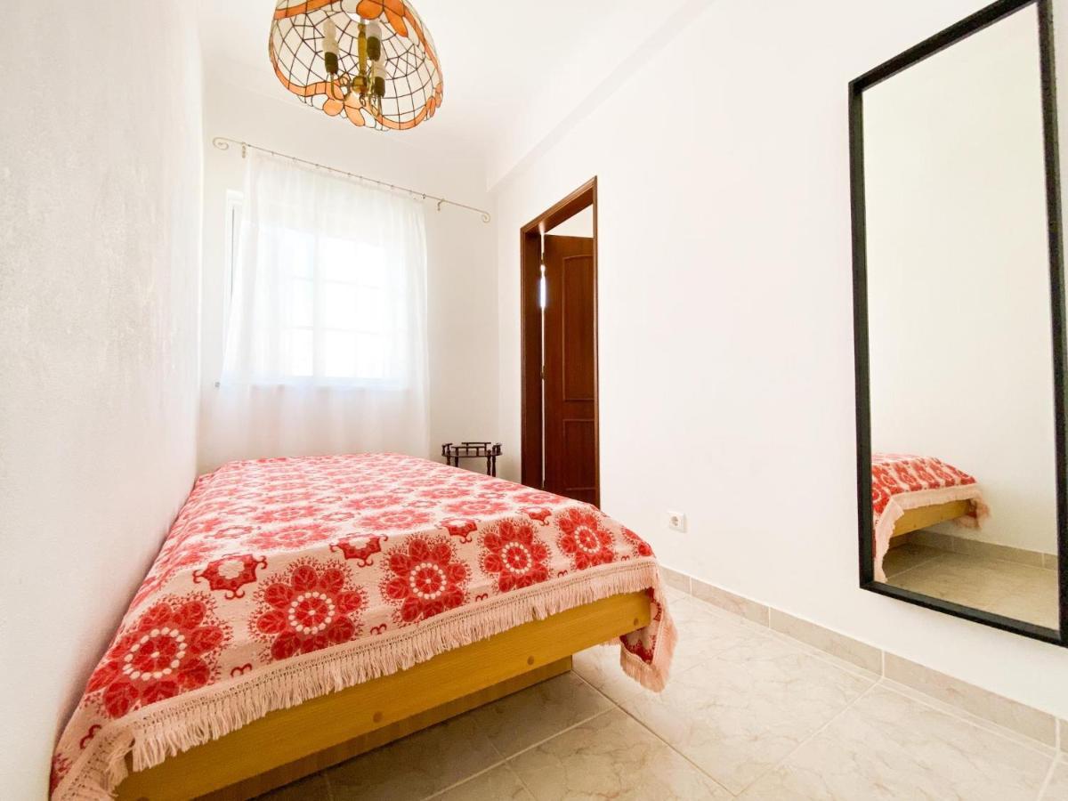 Retreat With Terrace And View In Espiche #1887 Appartement Buitenkant foto